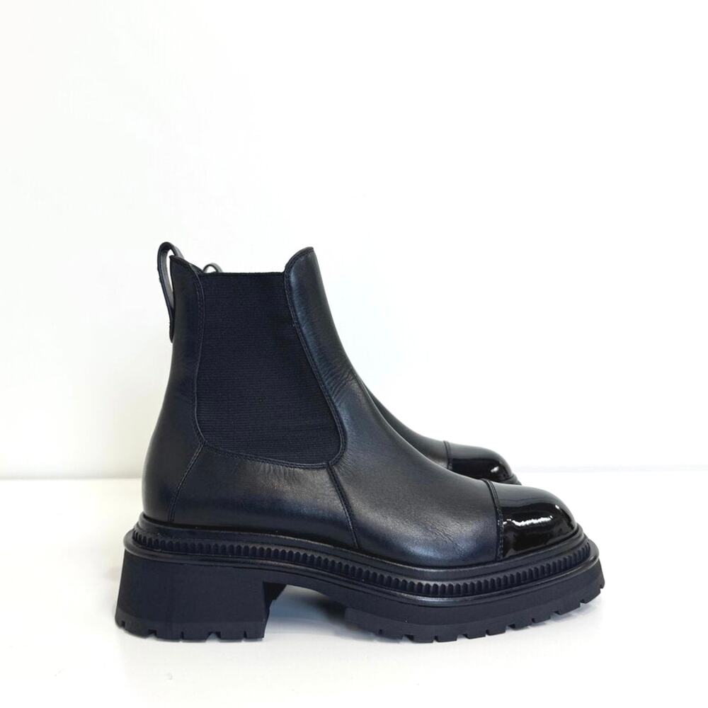 CHANEL Black Leather Patent Cap Toe CC Logo Chelsea Boots 37 Booties Shoes 2022